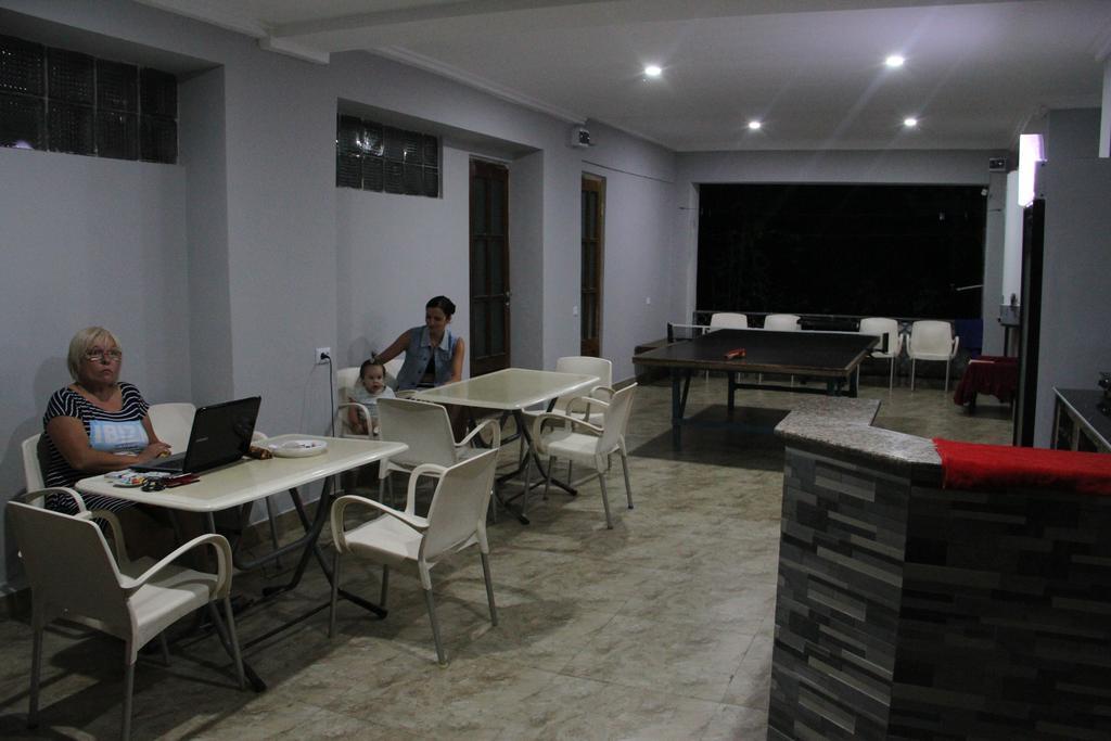 Suliko Guest House Batumi Exterior foto